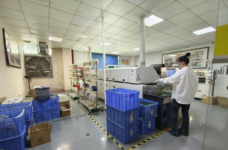 500平起分  龙岗宝龙红本厂房仓库低价出租1000平方