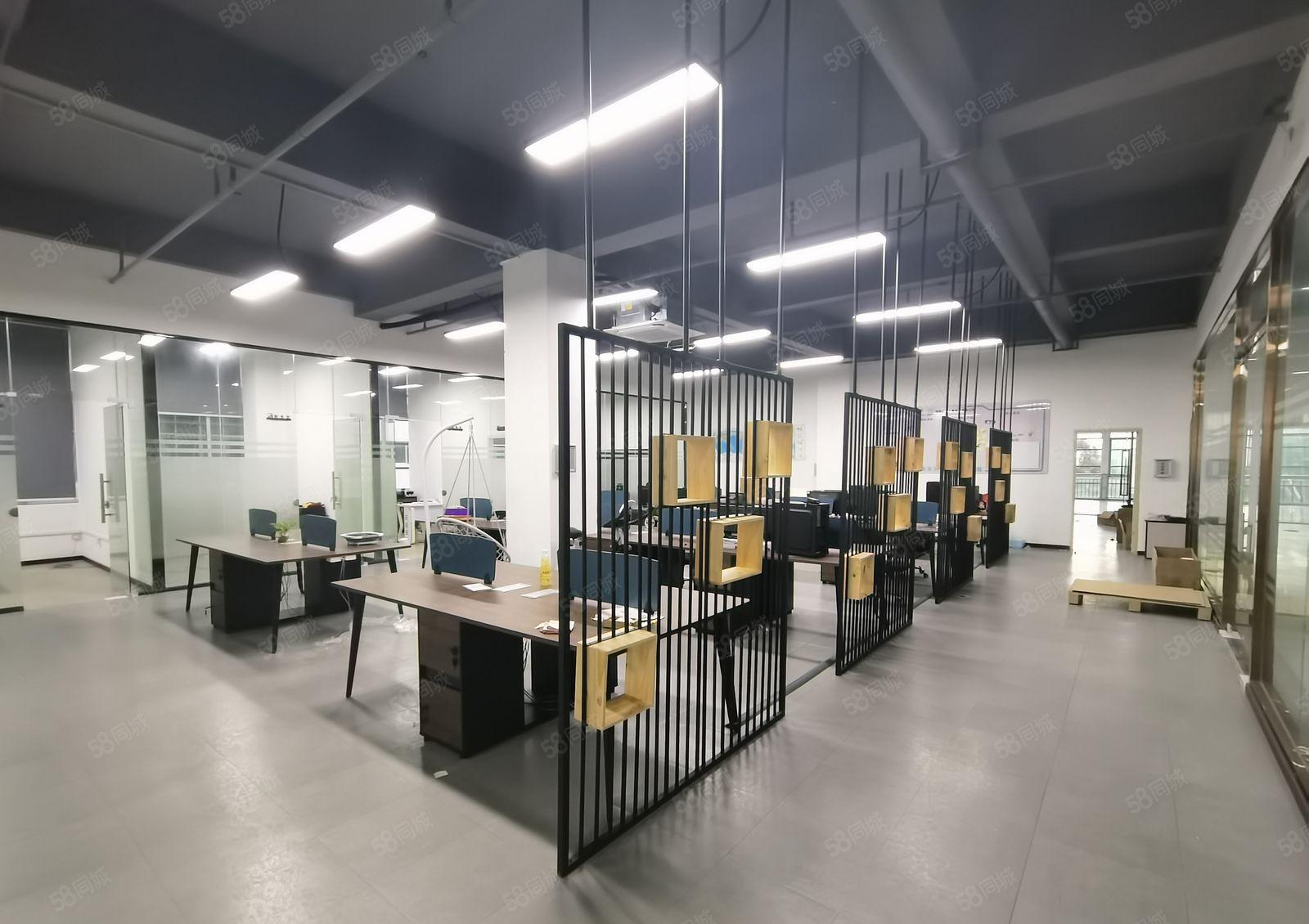 坂田杨美地铁口600平带装修带实体墙仓库和精装修格间