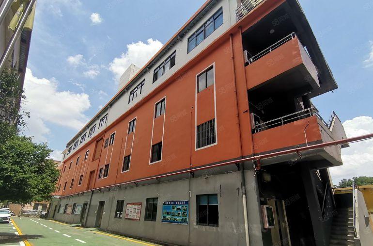 龙岗中心城附近 500 平高速路附近精装修，拎包入住水电到位