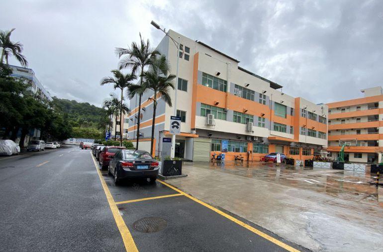 免租期90天原房东龙岗地铁口独门独院4500平精装厂房出租