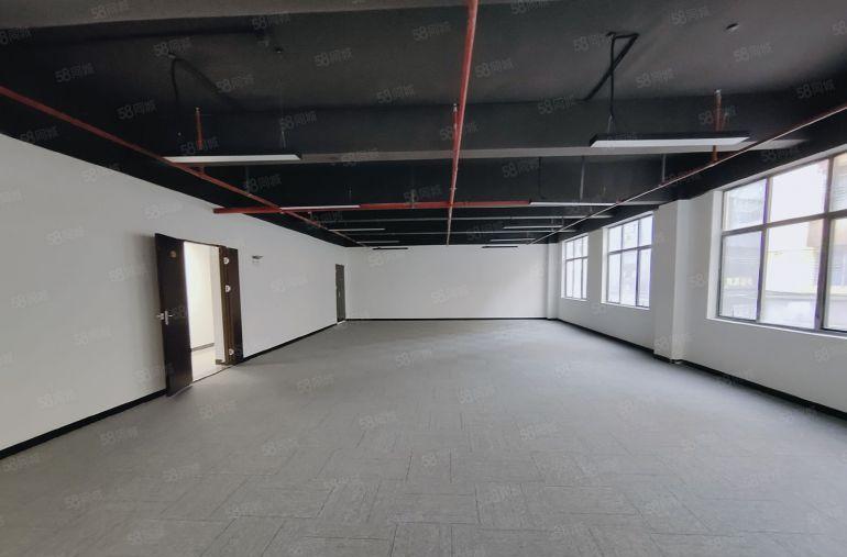 龙岗平湖地铁口300平方电商办公室出租大小可分租精装修仓储