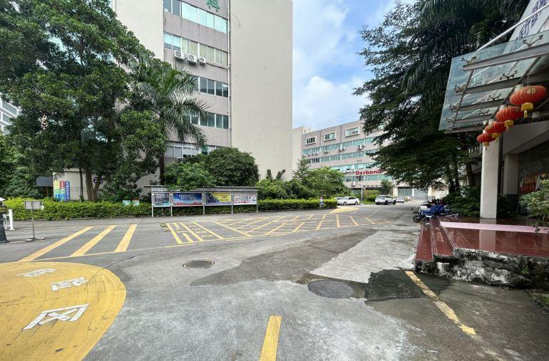 横岗原房东工业园楼上1500平带装修办公室厂房出租 可分租