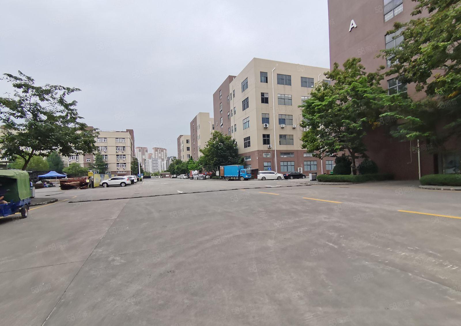 坂田杨美地铁口，电商园厂房小面积150平起至1000平。