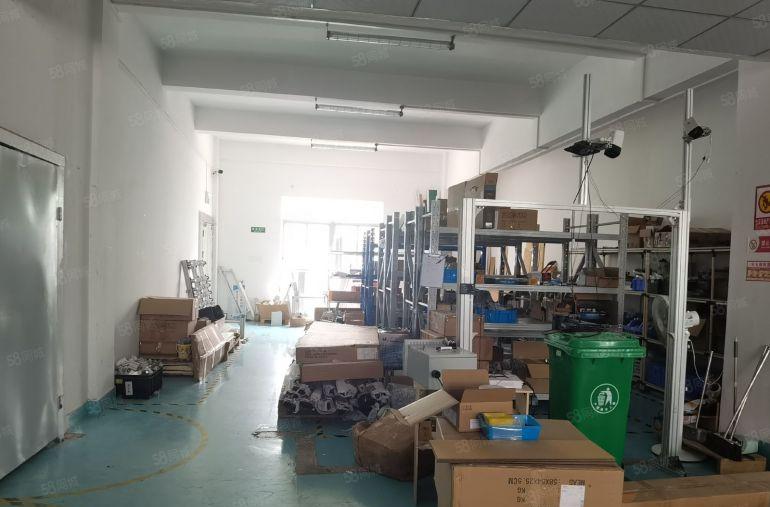 龙岗中心城红本独院厂房1200平方出租带精装修场地大易招工