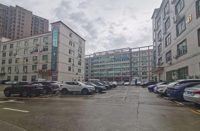 坂田岗头华为双地铁口1080平厂房仓库出租