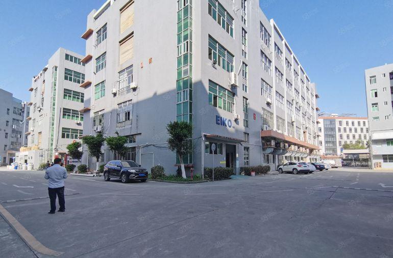 龙岗平湖禾花地铁口2000平厂房出租200起分租带红本