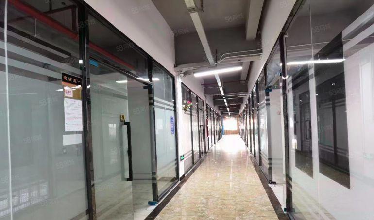 横岗六约地铁口附近新出楼上90平带精装修电商办公场地出租