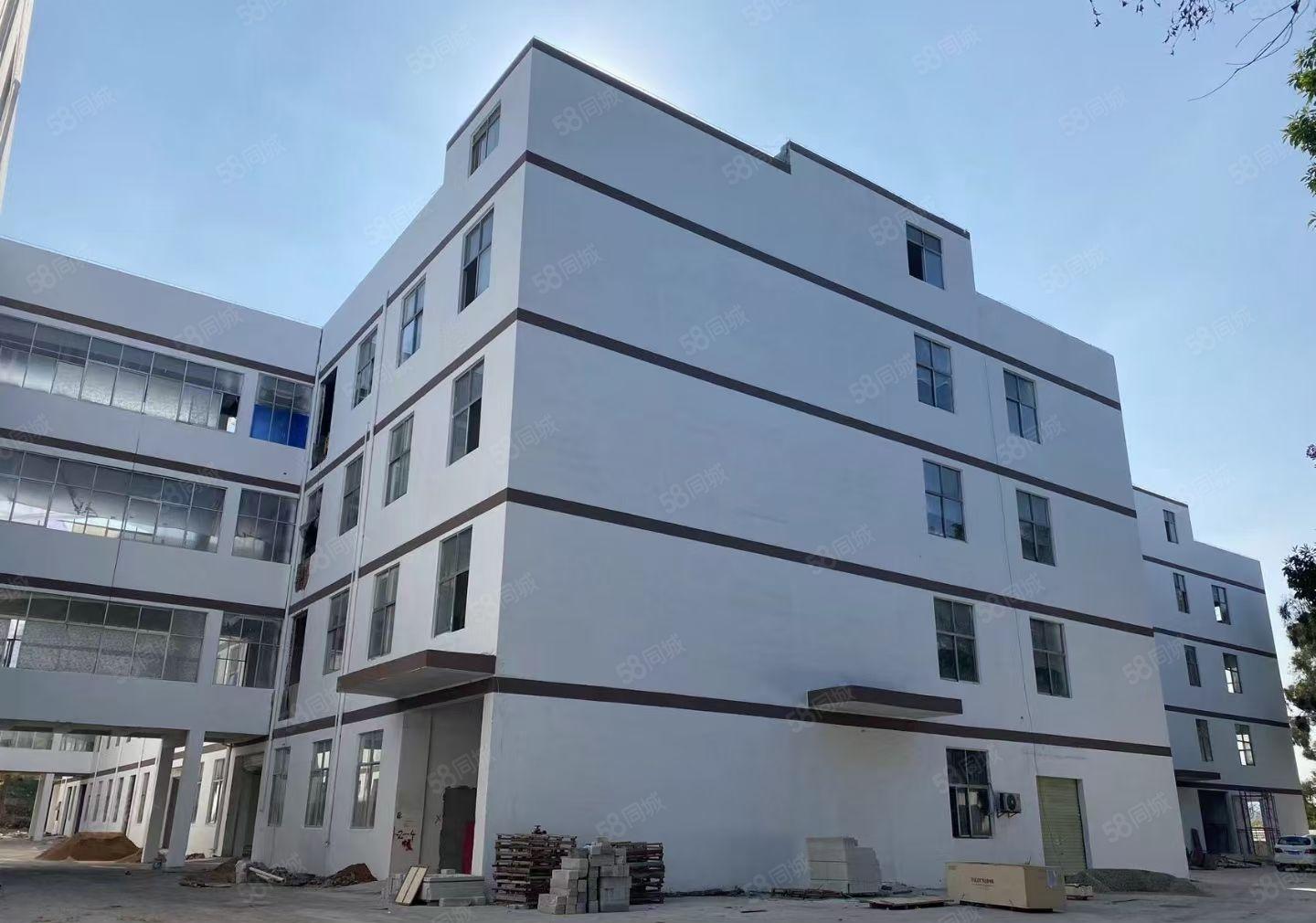 坂田雪象工业园厂房仓库单层2600平米大小分租出租