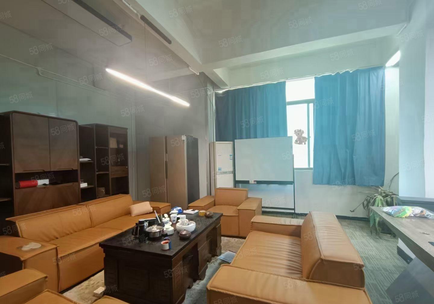 29元起坂田地铁口500平1000平2000平米厂房仓库出租