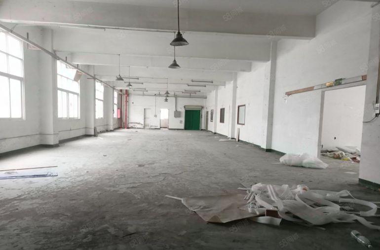 坪地富地岗和美3楼780平方带电梯厂房办公室仓库出租