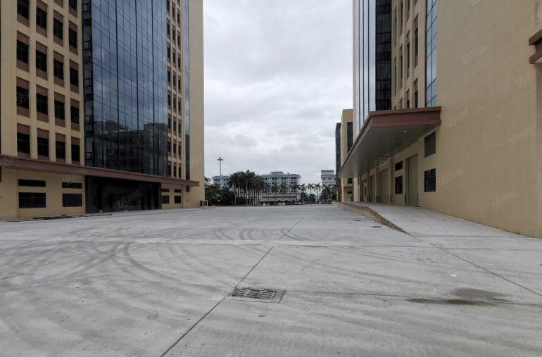 100平起龙岗原房东5000平高薪工业园装修仓库厂房出租分租