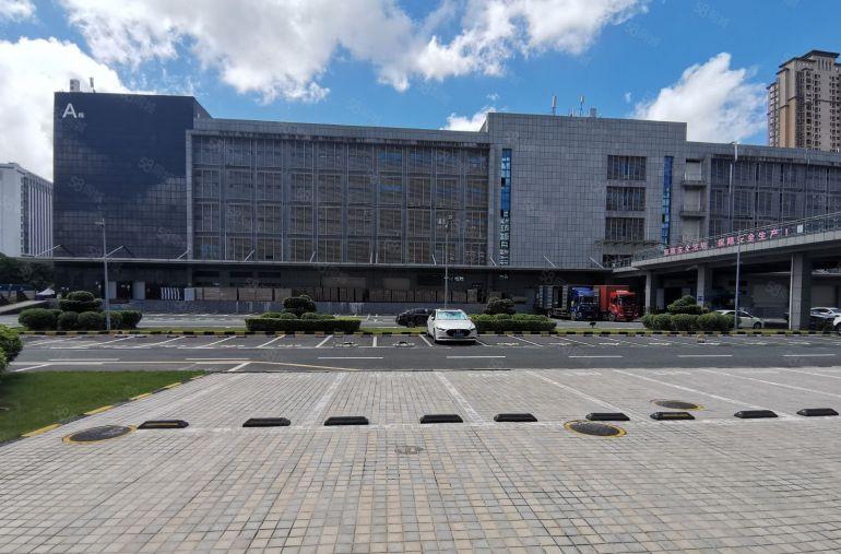 坪地高桥工业园区原房东红本2楼1000平方带装修水电齐可分租