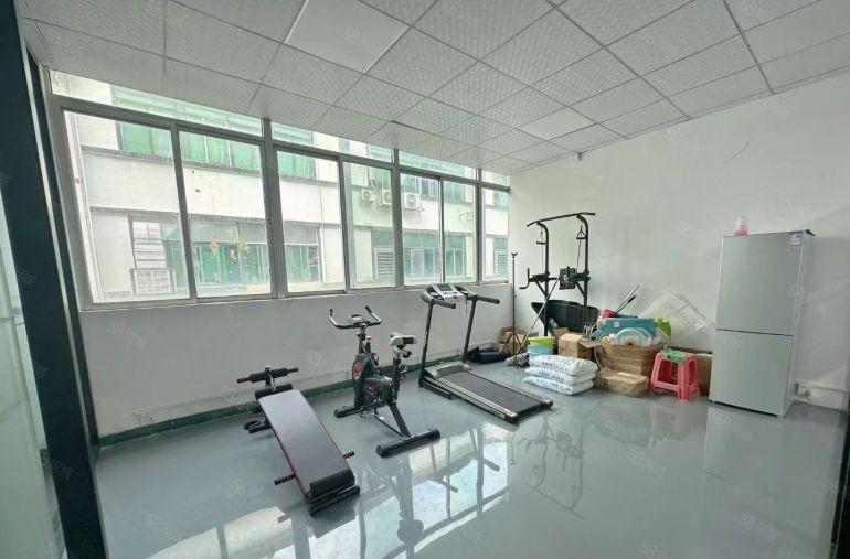 电商外贸研发办公岗头地铁口楼上300精装修办公室厂房仓库出租