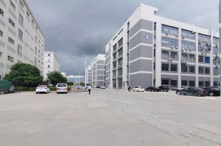 龙岗宝龙工业区村委独栋厂房7400平办公仓库出租