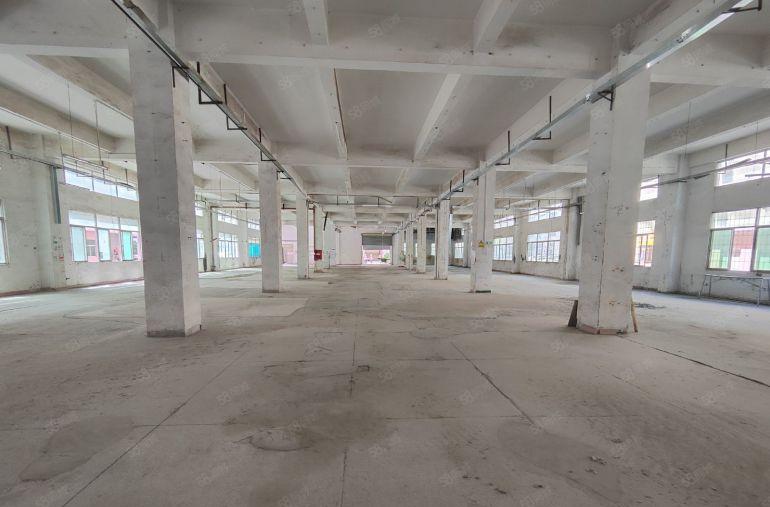 龙岗大型园区重工业厂房出租，面积500到8800平方，按需租