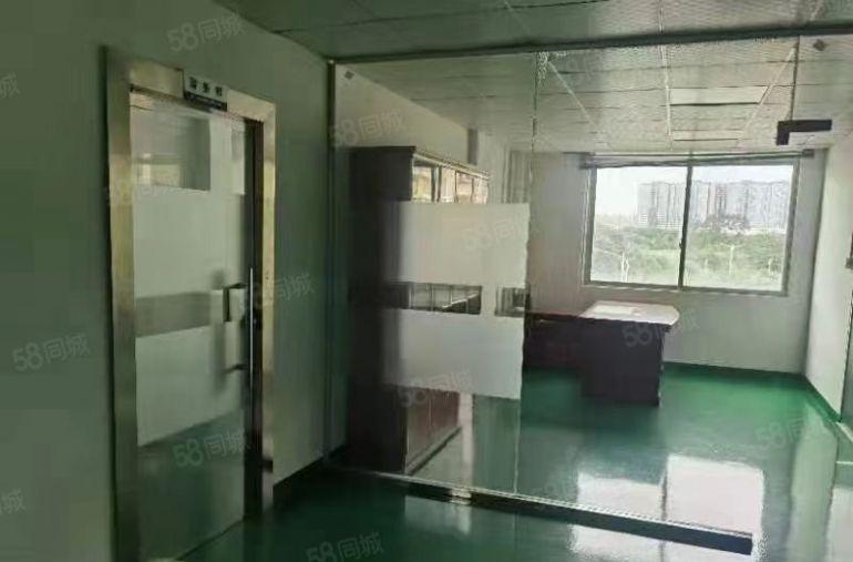 平湖地铁口附近带装修二楼1500平方厂房招租