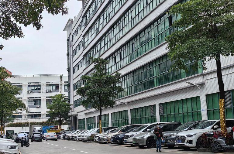 可分租原房东直租坂田利金城工业园带装修红本厂房出租1000平