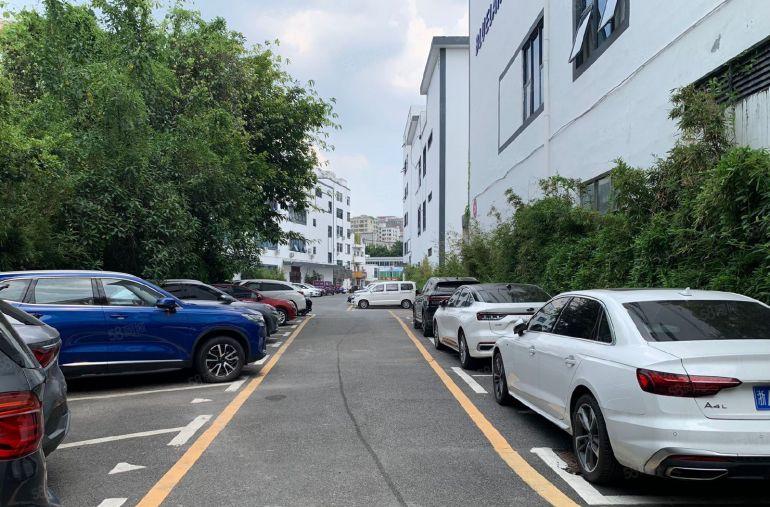 坂田电商园一楼厂房仓库2000平米出租可分租