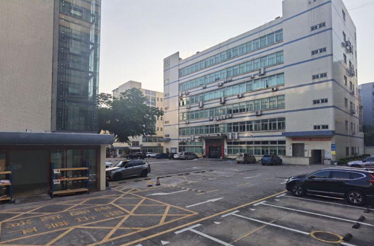 坂田雪象地铁口原房东电商厂房仓库低价出租