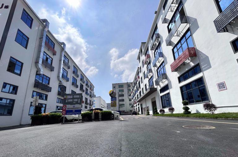 龙岗坂田200平方至5000平方厂房出租 原房东1楼仓库出租