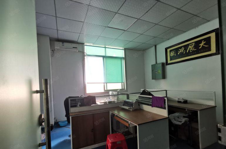 龙岗爱联新出原房东工业园二楼精装修1250平厂房出租可分租