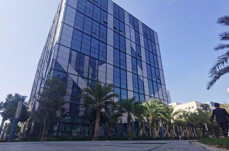 低价坂田地铁口2000平厂房写字楼出租100平可分租带精装修