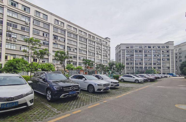 20元起龙岗区平湖富民工业园区10000平厂房出租大小可分租