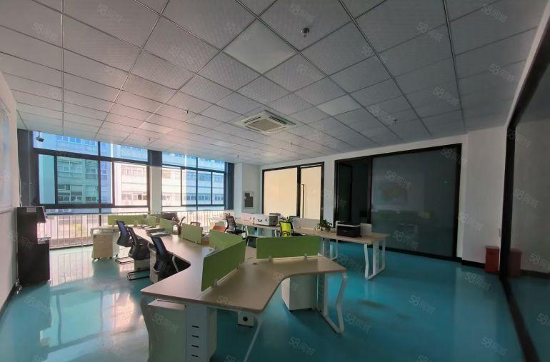 龙岗新生工业区一楼300平厂房仓库带标准两吨货梯出租