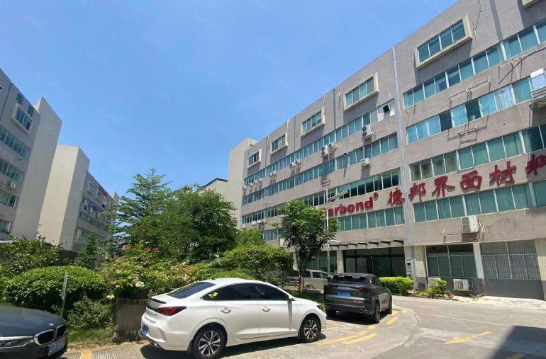 深圳龙岗宝龙1200平2楼一整层精美装修厂房出租带大前台