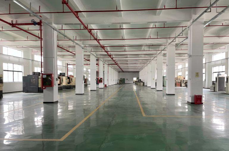 横岗地铁站附近吉祥工业园原房东红本一楼2000平方大小可分租