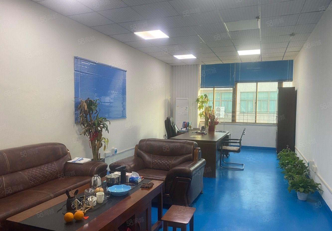 坪地坪西市场旁，标准厂房1000平，精装修拎包入驻，可分租