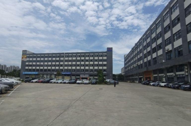 龙岗爱联地铁站旁楼上1000平方精装修办公室厂房仓库出租