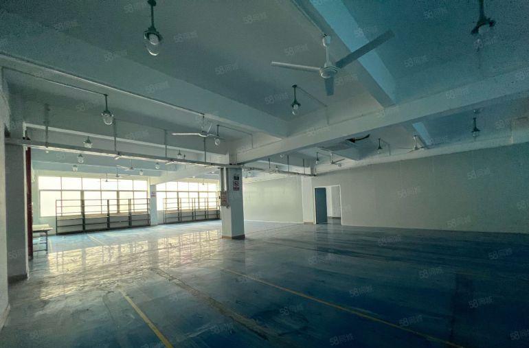 横岗原房东精装修厂房3200平方实际面积出租 大小分租