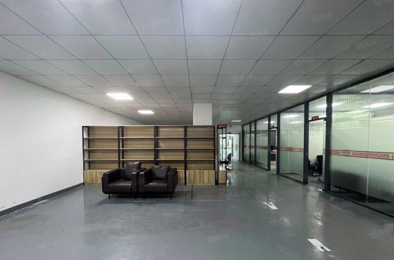 横岗六约地铁口1000平厂房出租精装办公室仓库出租实际面积