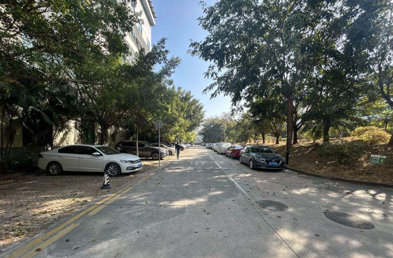 横岗原房东工业园独栋10000平红本厂房出租 500平起分租