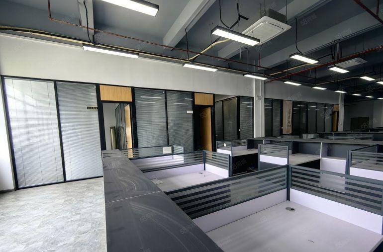 横岗六约工业园区原房东红本3楼1000平方带装修水电齐可分租