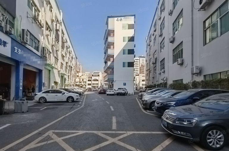 坂田五和地铁口电商园一楼500平低价厂房出租，仓库出租可分租