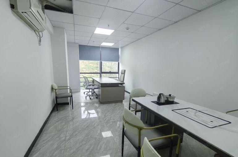 龙岗中心城南联地铁口精装修整层厂房200平起出租园区空地大