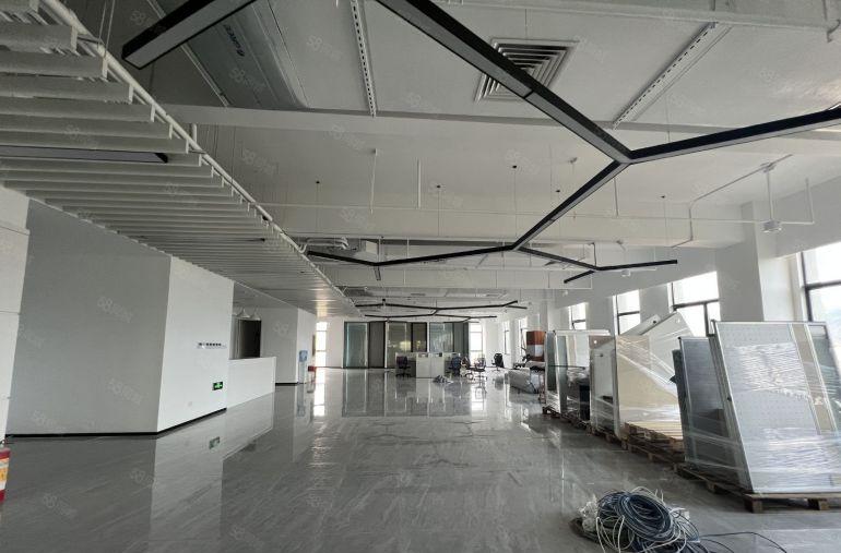 免租期1年横岗地铁口全新研发办公室厂房890至3000平出租