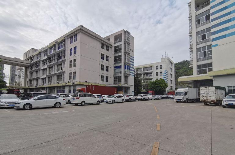 横岗地铁口原房东红本2000平厂房仓库出租大小面积分租带装修