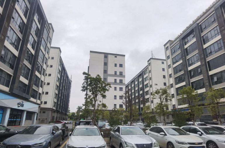 横岗大型工业园新空出500平方带精装修办公室仓库厂房出租