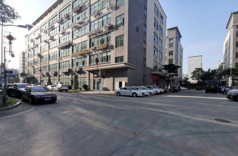 200平起坂田地铁口产业园1000平精装办公仓库厂房出租分租