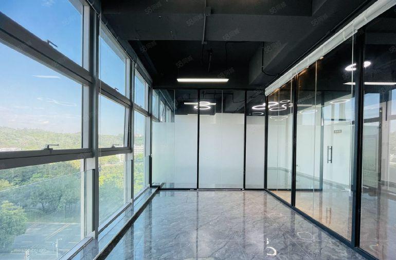 100平起租布吉李朗地铁口旁高端园区楼上精装修办公室