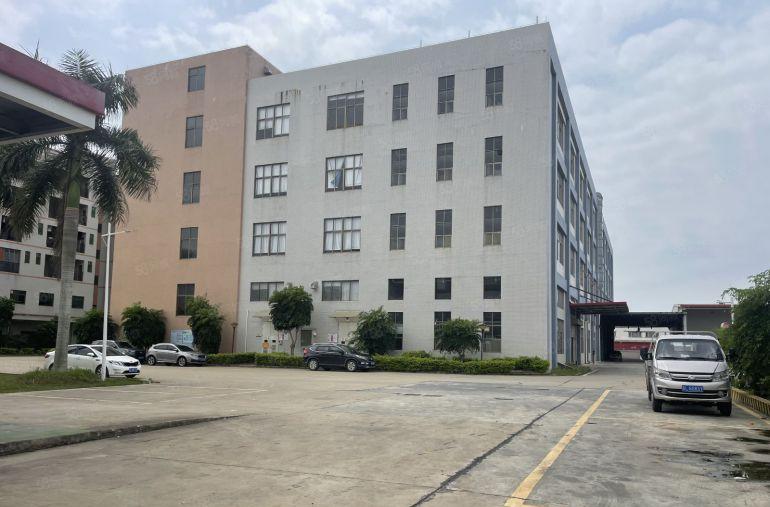 龙岗南联地铁口附近楼上100至800平精装修厂房仓库低价出租