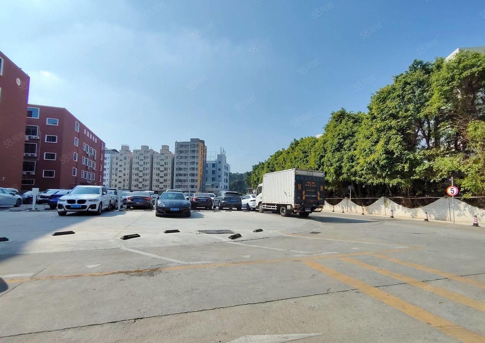 坂田贝尔站地铁站旁一楼1300平厂房出租