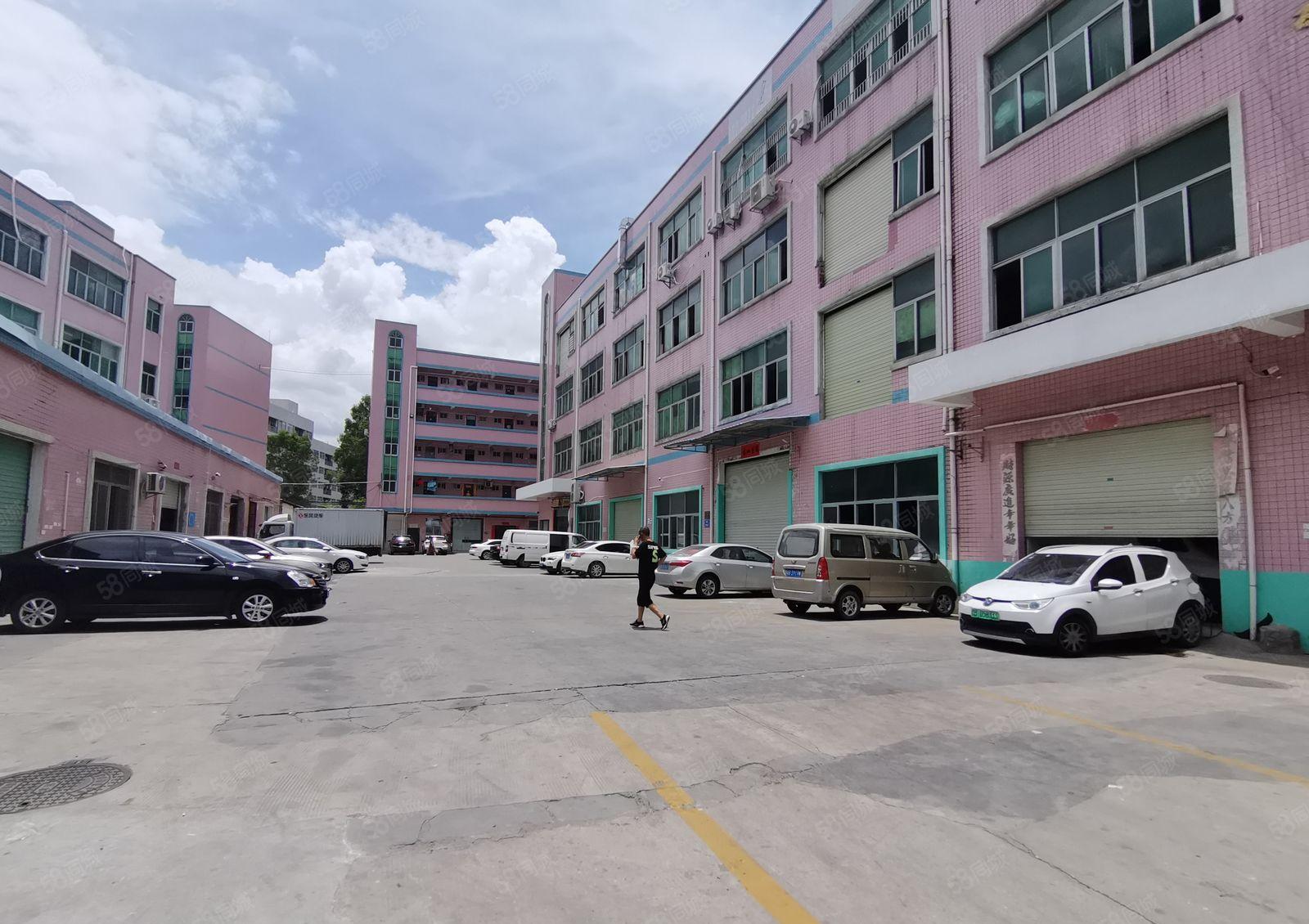 平湖富民工业区200平分租独院厂房仓库出租货车好进出可办环评