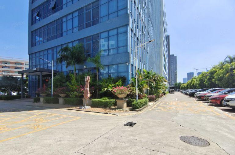 水电齐龙岗宝龙原房东楼上1000平方精装修办公室厂房仓库出租