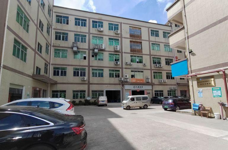 18块厂房出租龙岗南联3楼800平仓库出租精装修300平起租