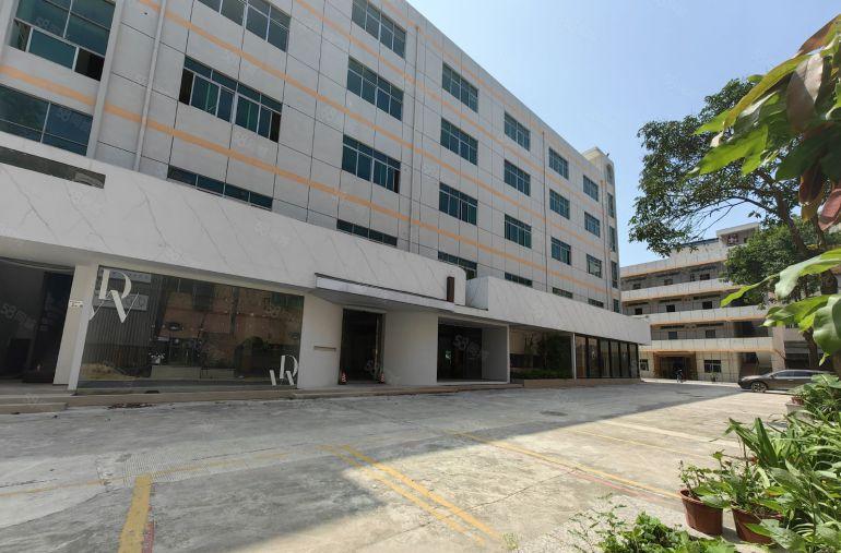 合同十年！龙岗独门独院8000平方红本厂房出租，可办环评