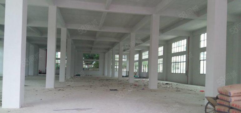 横岗六约地铁站一楼二楼厂房300，900平900平可分租